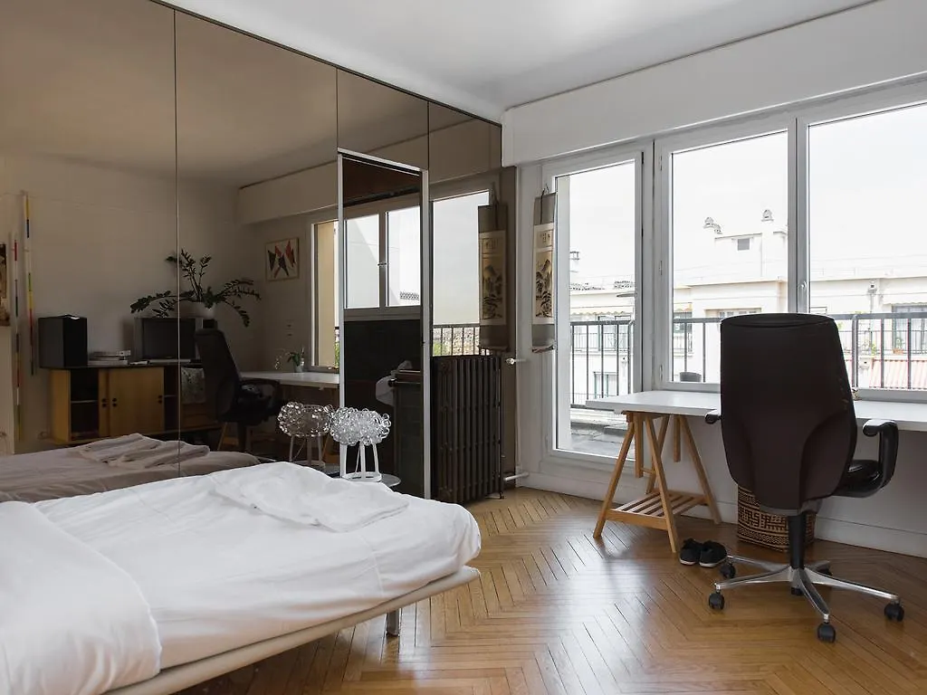 Apartment Design & Art Eiffel Tower 7th Flat *